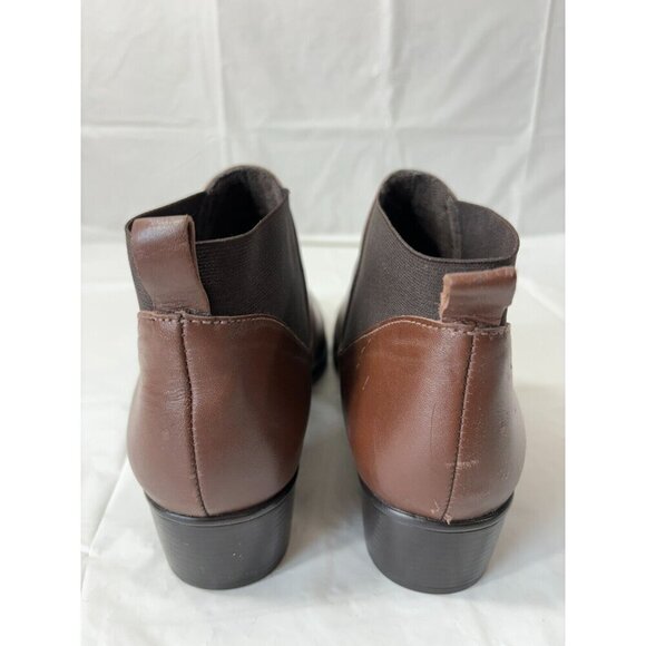 Munro Womens Shari Boot Size 9.5 Brown Leather Chelsea Bootie Block Heel Pull On - Picture 3 of 13
